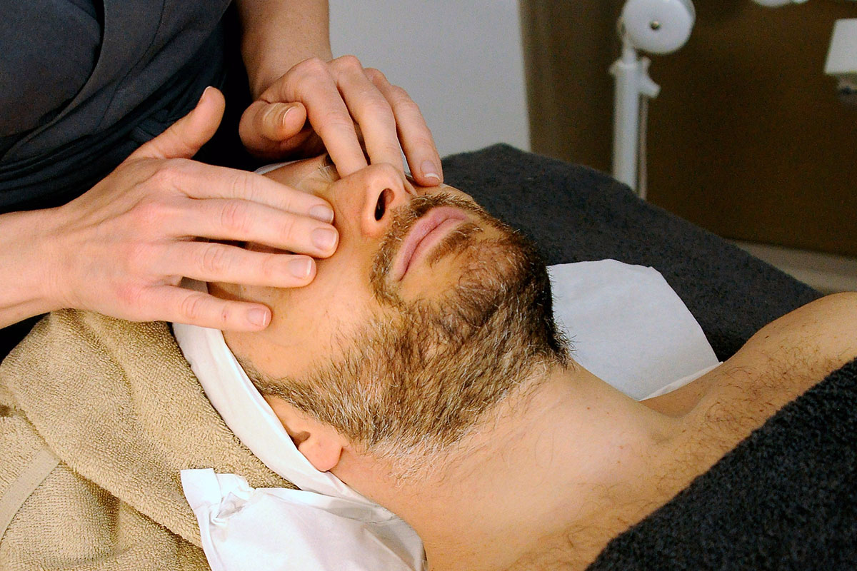 Mens Salon